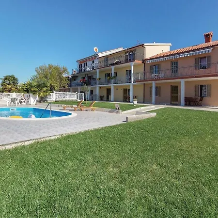 Apartament Two-bedroom In Vrsar