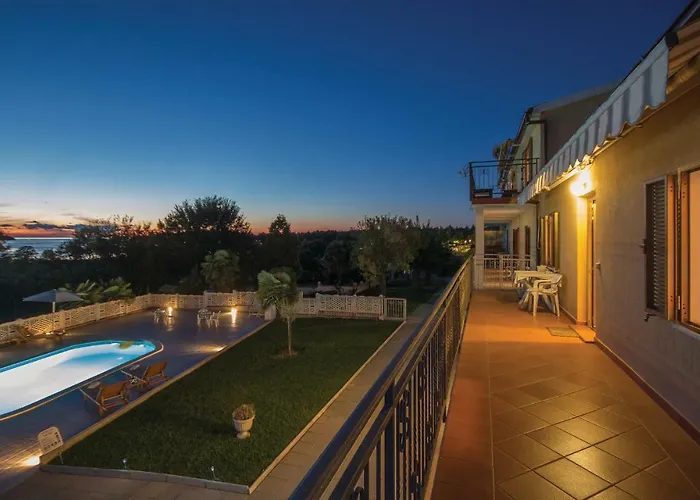 Two-bedroom In * Vrsar